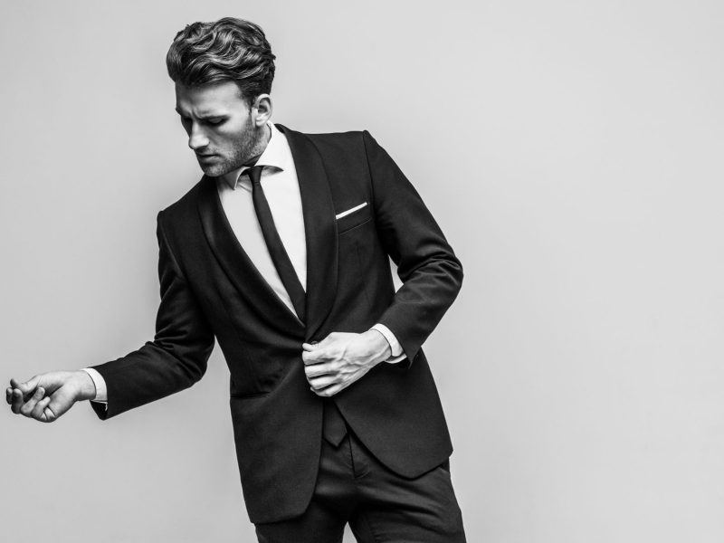 MALECOR-dancing-Man_274561912